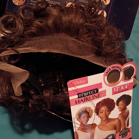 Brown Wigs for Effortless Style and Volume - Picture 3 of 4